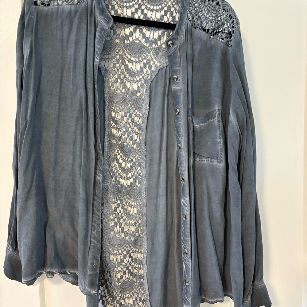 Women's Blue Lace Detail button-up